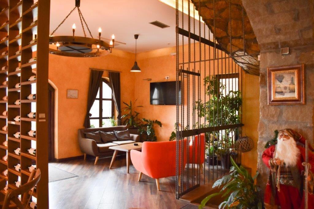Garni Hotel Chicha - Winery Skrbic Belgrade Extérieur photo