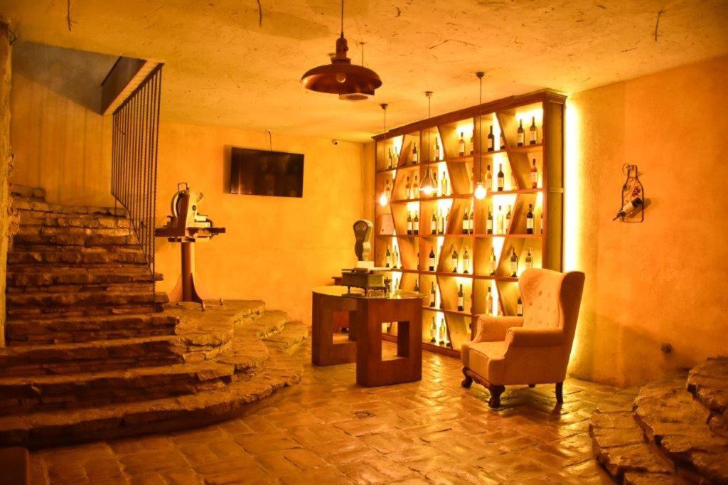 Garni Hotel Chicha - Winery Skrbic Belgrade Extérieur photo