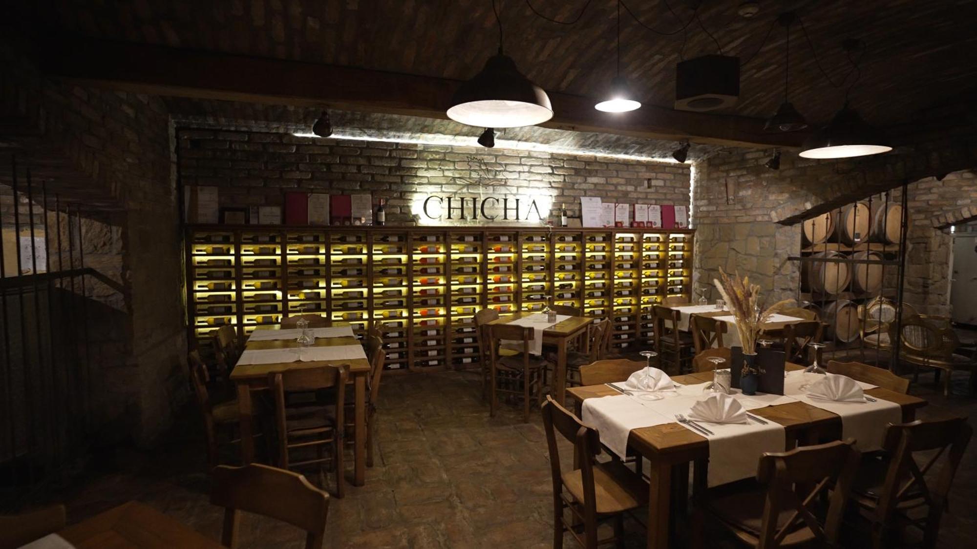 Garni Hotel Chicha - Winery Skrbic Belgrade Extérieur photo