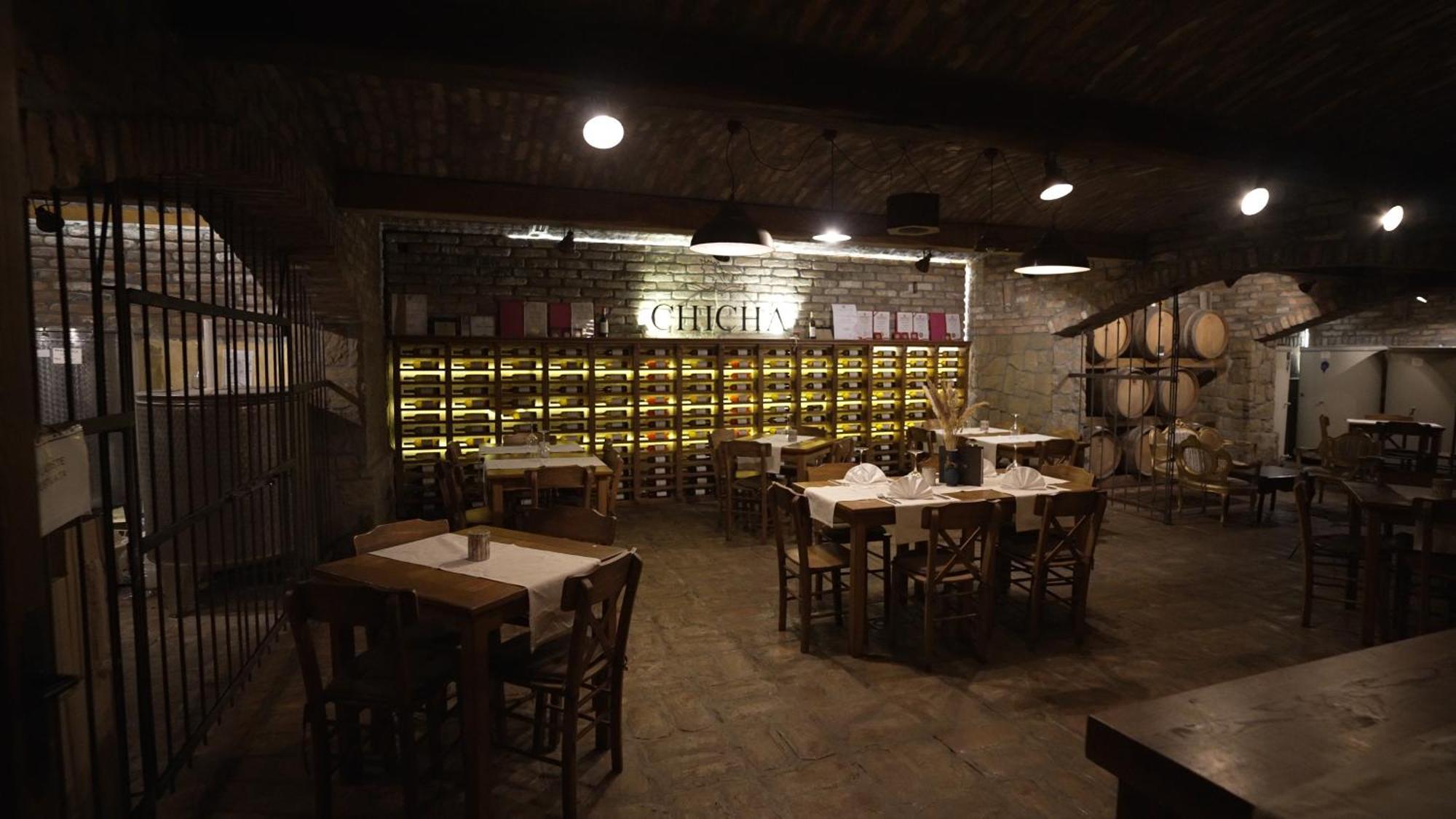 Garni Hotel Chicha - Winery Skrbic Belgrade Extérieur photo